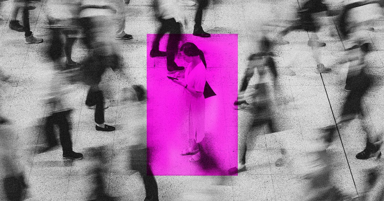 7 Useful Tips for Anyone Connecting to Public Wi-Fi 7 Useful Tips for Anyone Connecting to Public Wi-Fi