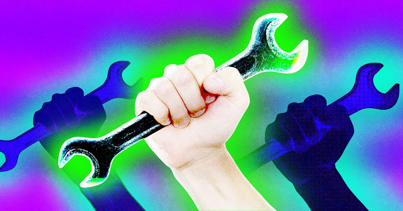 The Gloves Are Off in the Fight for Your Right to Repair The Gloves Are Off in the Fight for Your Right to Repair