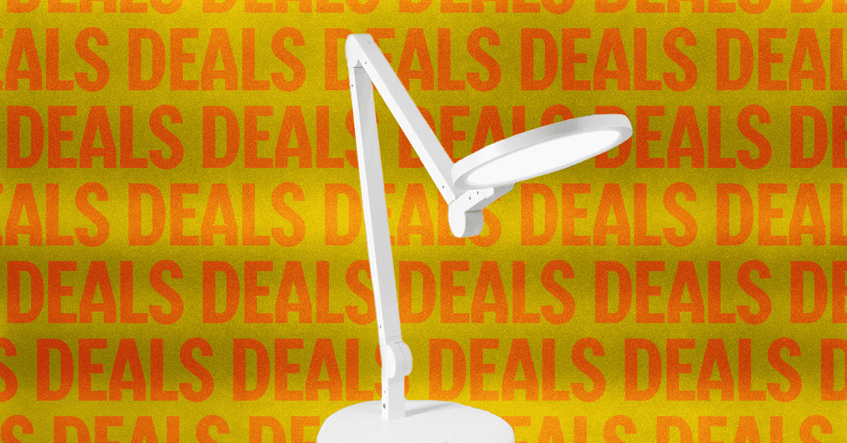 Save Big on One of Our Favorite Desk Lamps from Lume Cube Save Big on One of Our Favorite Desk Lamps from Lume Cube