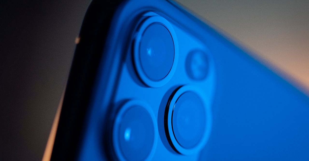 How Apple Is Making Your Older iPhone Run Faster and Stay Alive Longer How Apple Is Making Your Older iPhone Run Faster and Stay Alive Longer
