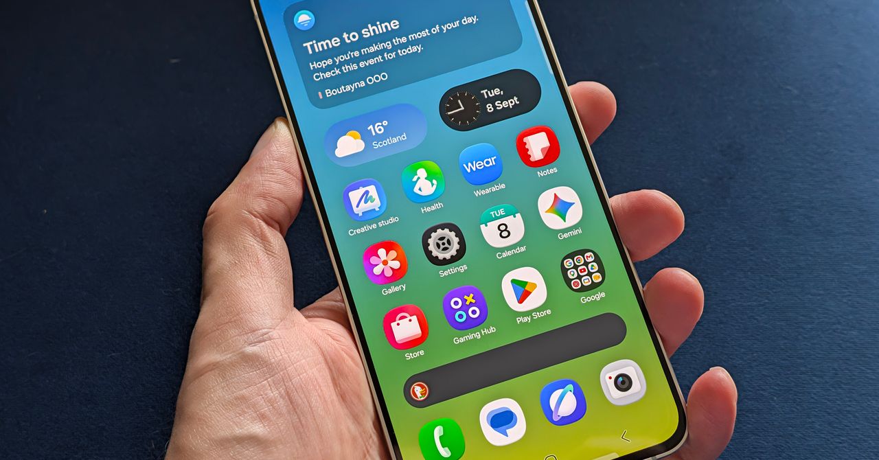 Samsung Galaxy S26 FE Review: Same as Before, but for More Money Samsung Galaxy S26 FE Review: Same as Before, but for More Money